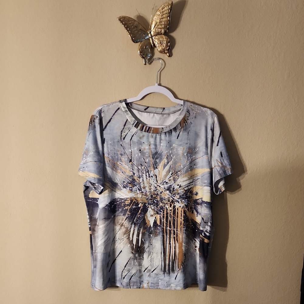 Abstract Graphic T-Shirt